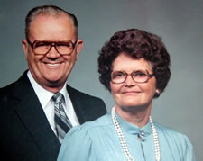 Photo of Lina Mae Edwards and William Levi